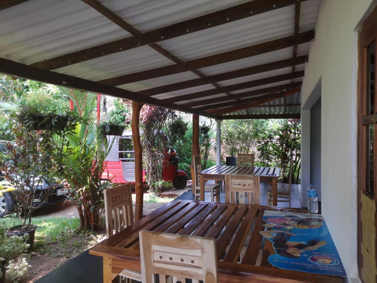 Sigiri Sandilu Homestay Sigiriya Dış mekan fotoğraf